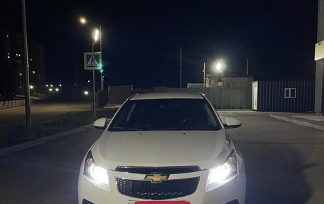 Chevrolet Cruze II, 2012 год, 820 000 рублей, 2 фотография