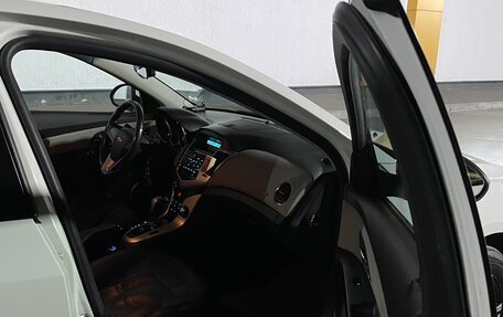 Chevrolet Cruze II, 2012 год, 820 000 рублей, 7 фотография