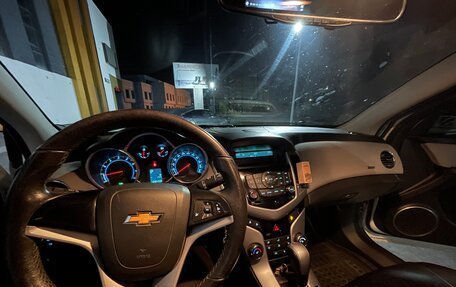 Chevrolet Cruze II, 2012 год, 820 000 рублей, 8 фотография