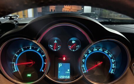 Chevrolet Cruze II, 2012 год, 820 000 рублей, 9 фотография