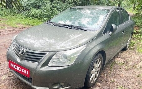 Toyota Avensis III рестайлинг, 2009 год, 1 300 000 рублей, 3 фотография