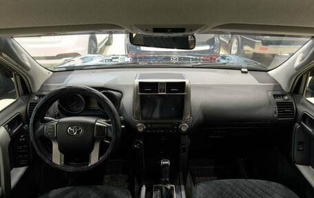 Toyota Land Cruiser Prado 150 рестайлинг 2, 2012 год, 3 300 000 рублей, 17 фотография