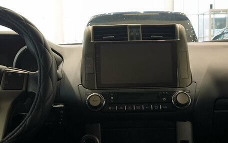 Toyota Land Cruiser Prado 150 рестайлинг 2, 2012 год, 3 300 000 рублей, 18 фотография
