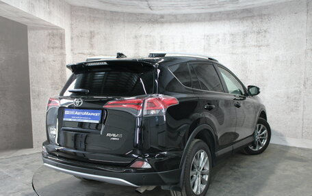 Toyota RAV4, 2019 год, 2 725 000 рублей, 6 фотография