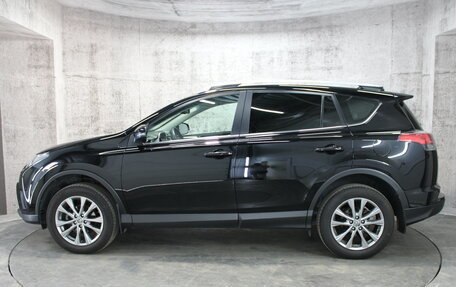Toyota RAV4, 2019 год, 2 725 000 рублей, 5 фотография