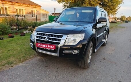 Mitsubishi Pajero IV, 2014 год, 2 300 000 рублей, 4 фотография