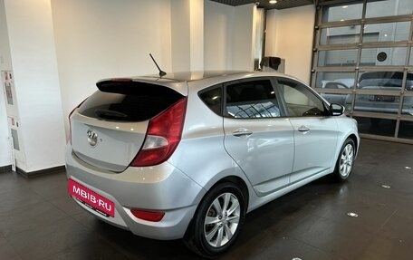 Hyundai Solaris II рестайлинг, 2012 год, 720 000 рублей, 3 фотография