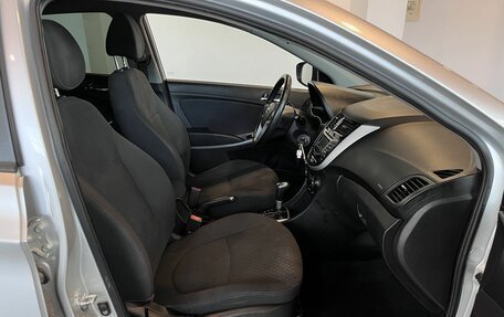 Hyundai Solaris II рестайлинг, 2012 год, 720 000 рублей, 29 фотография