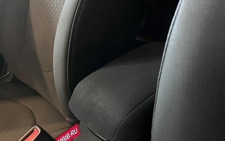 Hyundai Solaris II рестайлинг, 2012 год, 720 000 рублей, 33 фотография