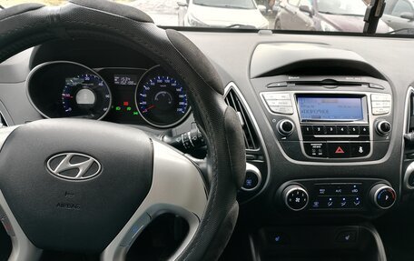 Hyundai ix35 I рестайлинг, 2013 год, 1 200 000 рублей, 4 фотография