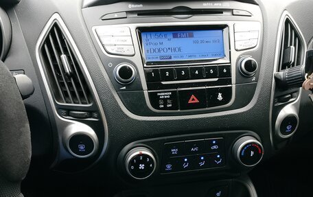 Hyundai ix35 I рестайлинг, 2013 год, 1 200 000 рублей, 9 фотография
