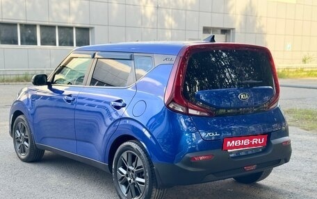 KIA Soul III, 2019 год, 1 840 000 рублей, 4 фотография