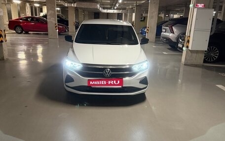 Volkswagen Polo VI (EU Market), 2021 год, 1 750 000 рублей, 2 фотография