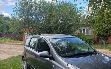 Nissan Note II рестайлинг, 2011 год, 470 000 рублей, 2 фотография