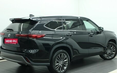 Toyota Highlander, 2025 год, 5 300 000 рублей, 3 фотография