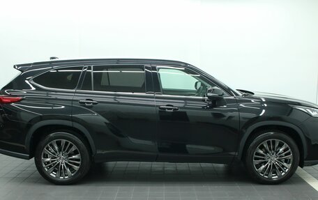 Toyota Highlander, 2025 год, 5 300 000 рублей, 11 фотография