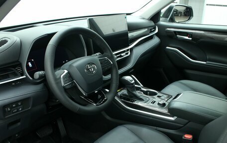 Toyota Highlander, 2025 год, 5 300 000 рублей, 17 фотография