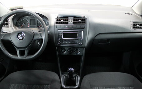Volkswagen Polo VI (EU Market), 2018 год, 1 149 000 рублей, 9 фотография