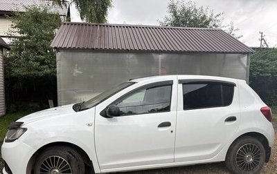 Renault Sandero II рестайлинг, 2015 год, 450 000 рублей, 1 фотография