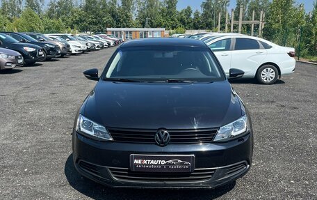Volkswagen Jetta VI, 2013 год, 967 000 рублей, 1 фотография