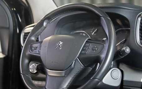 Peugeot Traveller I, 2018 год, 2 599 000 рублей, 10 фотография