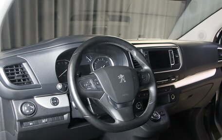 Peugeot Traveller I, 2018 год, 2 599 000 рублей, 9 фотография