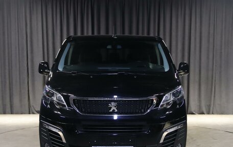 Peugeot Traveller I, 2018 год, 2 599 000 рублей, 13 фотография
