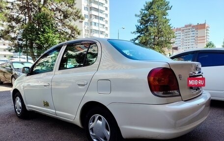 Toyota Platz, 2002 год, 409 000 рублей, 5 фотография