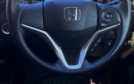 Honda Fit III, 2018 год, 1 250 000 рублей, 8 фотография