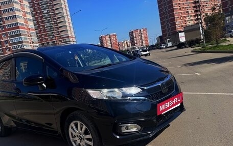 Honda Fit III, 2018 год, 1 250 000 рублей, 4 фотография