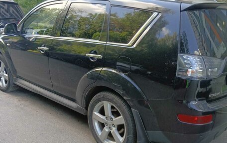 Mitsubishi Outlander III рестайлинг 3, 2008 год, 850 000 рублей, 4 фотография
