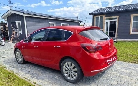 Opel Astra J, 2013 год, 545 000 рублей, 3 фотография