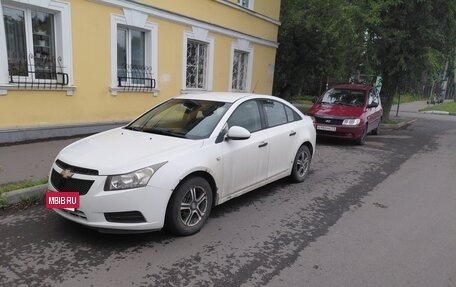 Chevrolet Cruze II, 2011 год, 495 000 рублей, 3 фотография