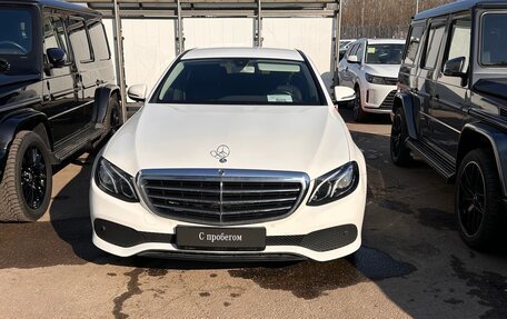 Mercedes-Benz E-Класс, 2019 год, 2 900 000 рублей, 1 фотография