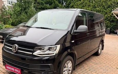 Volkswagen Multivan T6 рестайлинг, 2018 год, 3 700 000 рублей, 1 фотография