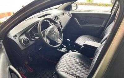 Renault Logan II, 2016 год, 425 000 рублей, 1 фотография