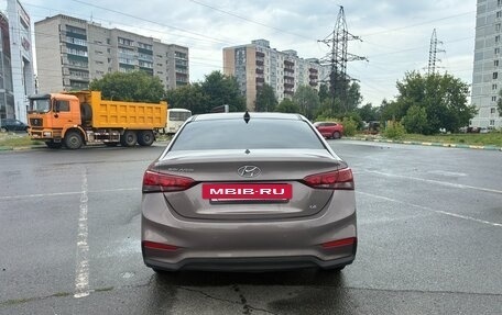 Hyundai Solaris II рестайлинг, 2017 год, 1 310 000 рублей, 6 фотография
