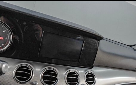 Mercedes-Benz E-Класс, 2019 год, 2 900 000 рублей, 6 фотография