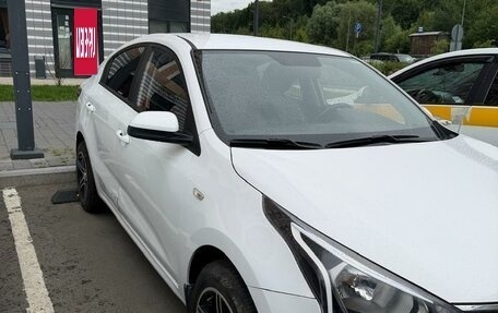 KIA Rio IV, 2021 год, 980 000 рублей, 3 фотография