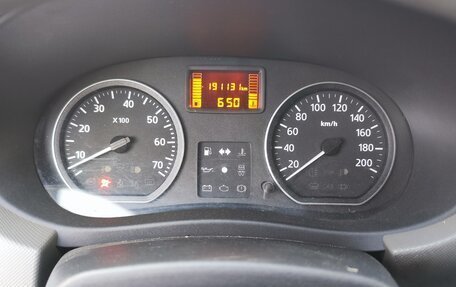 Renault Sandero I, 2013 год, 360 000 рублей, 4 фотография
