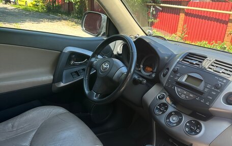 Toyota RAV4, 2007 год, 1 300 000 рублей, 8 фотография