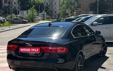 Jaguar XE I рестайлинг, 2015 год, 1 315 000 рублей, 4 фотография