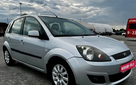 Ford Fiesta, 2008 год, 420 000 рублей, 3 фотография