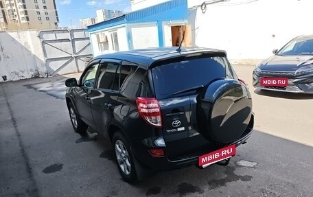 Toyota RAV4, 2011 год, 1 430 000 рублей, 2 фотография