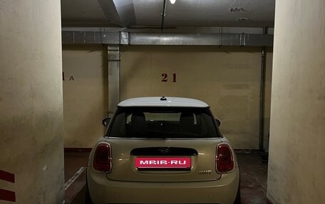 MINI Hatch, 2020 год, 2 100 000 рублей, 3 фотография