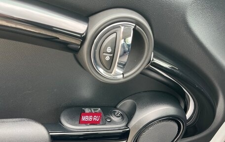 MINI Hatch, 2020 год, 2 100 000 рублей, 24 фотография