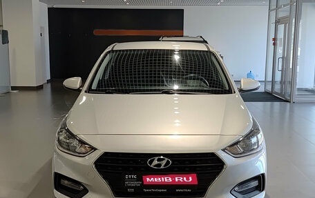 Hyundai Solaris II рестайлинг, 2018 год, 1 112 000 рублей, 2 фотография