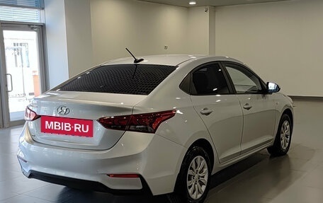 Hyundai Solaris II рестайлинг, 2018 год, 1 112 000 рублей, 6 фотография