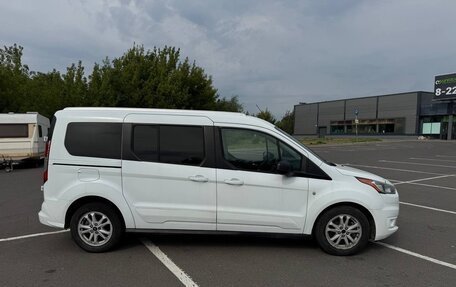 Ford Transit Connect, 2018 год, 2 500 000 рублей, 10 фотография