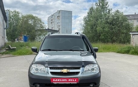 Chevrolet Niva I рестайлинг, 2018 год, 735 000 рублей, 2 фотография